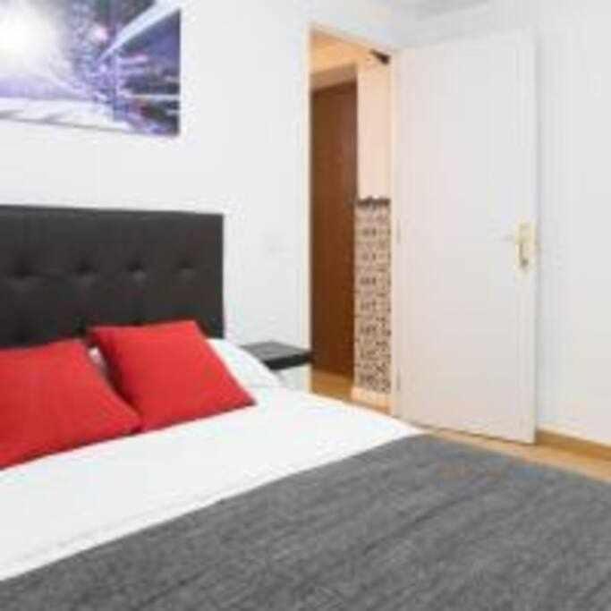 Apartamento Sotano En Gran Via Мадрид Экстерьер фото