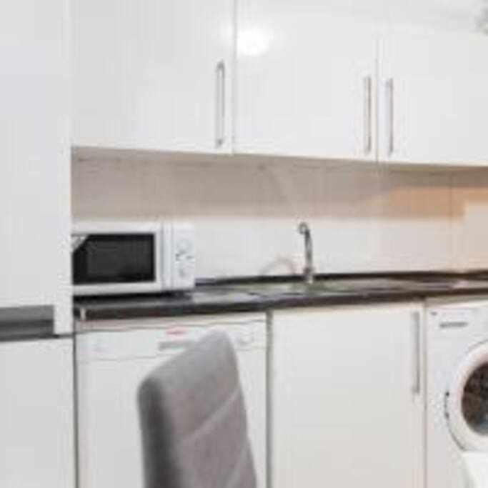 Apartamento Sotano En Gran Via Мадрид Экстерьер фото